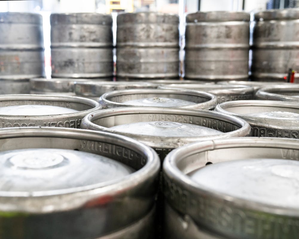 Read more about the article Yenilenmiş Varil ve IBC Tankları Ömrü Ne Kadar Uzar?