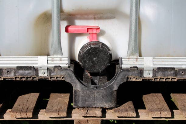 Read more about the article IBC Tanklarının Kozmetik Ürünleri Depolama