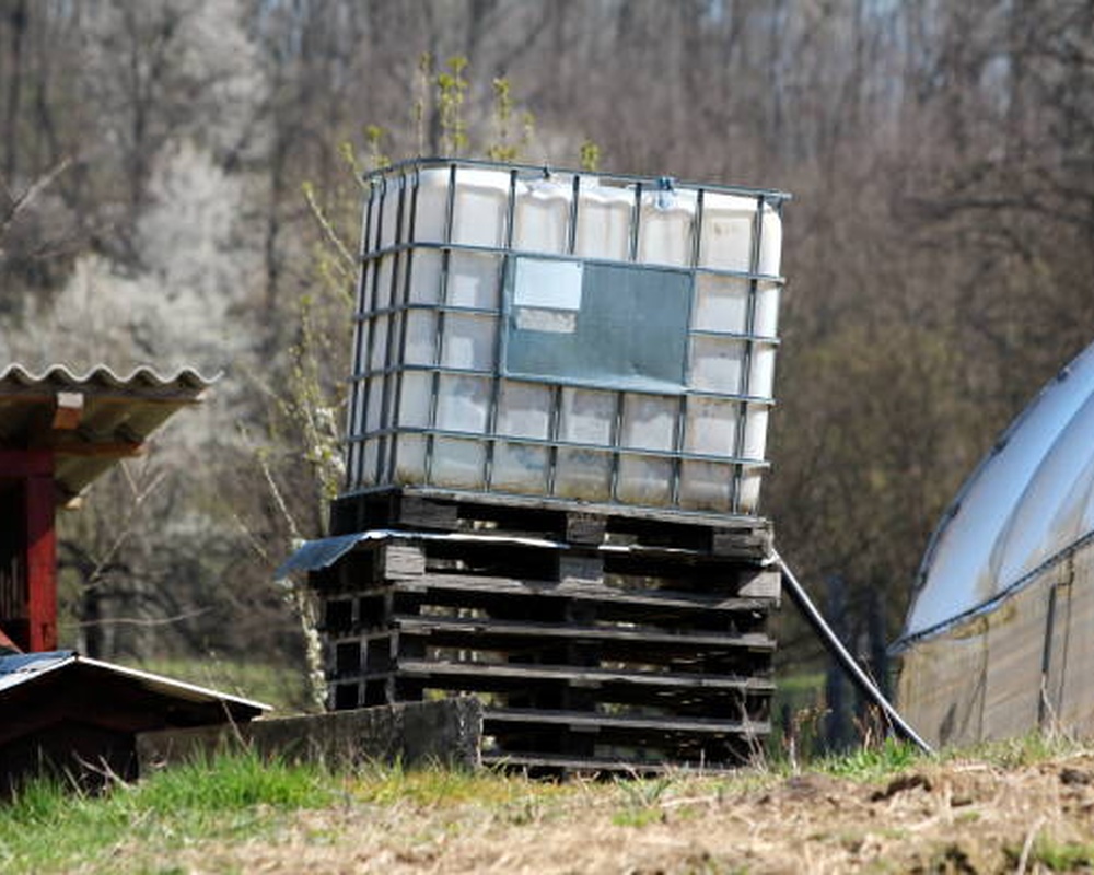Read more about the article IBC Tanklarında Kimyasal Sızıntıları Nasıl Önleyebilirim?
