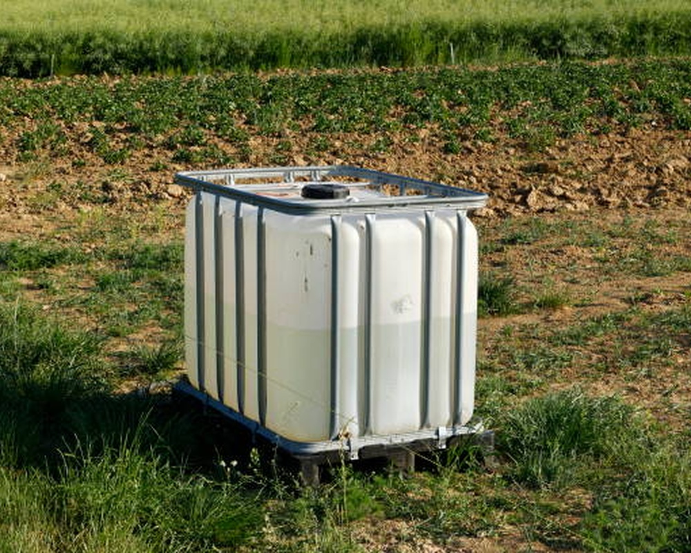 Read more about the article IBC Tanklarında Alev Geciktirici Kaplama: Yangına Karşı Koruma